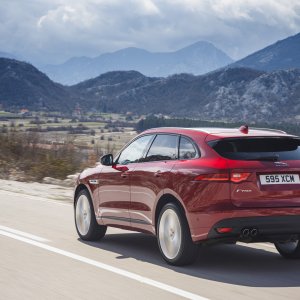 2017-Jaguar-F-Pace-First-Edition-rear-three-quarter-in-motion-2.jpg