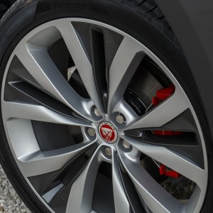2017-Jaguar-F-Pace-First-Edition-wheels.jpg