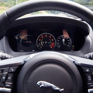 2017-Jaguar-F-Pace-S-First-Edition-113-876x535.jpg