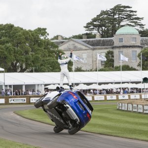 Jaguar-F-Pace-Goodwood-Two-Wheel-Bowers-Stunt-Standing.jpg